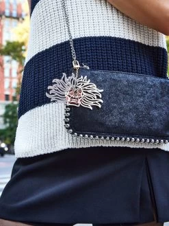 Disney Cruella 2D Glow-in-the-Dark Bag Charm - Glow-in-the-Dark Cruella 11 Disney Cruella 2D Glow-in-the-Dark Bag Charm - Glow-in-the-Dark Cruella -Baublebar 109486 m