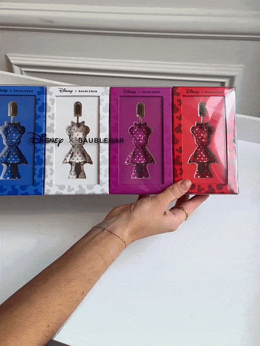 Minnie Mouse Disney Bag Charm Set - Pink 4 Minnie Mouse Disney Bag Charm Set - Pink - Image 2