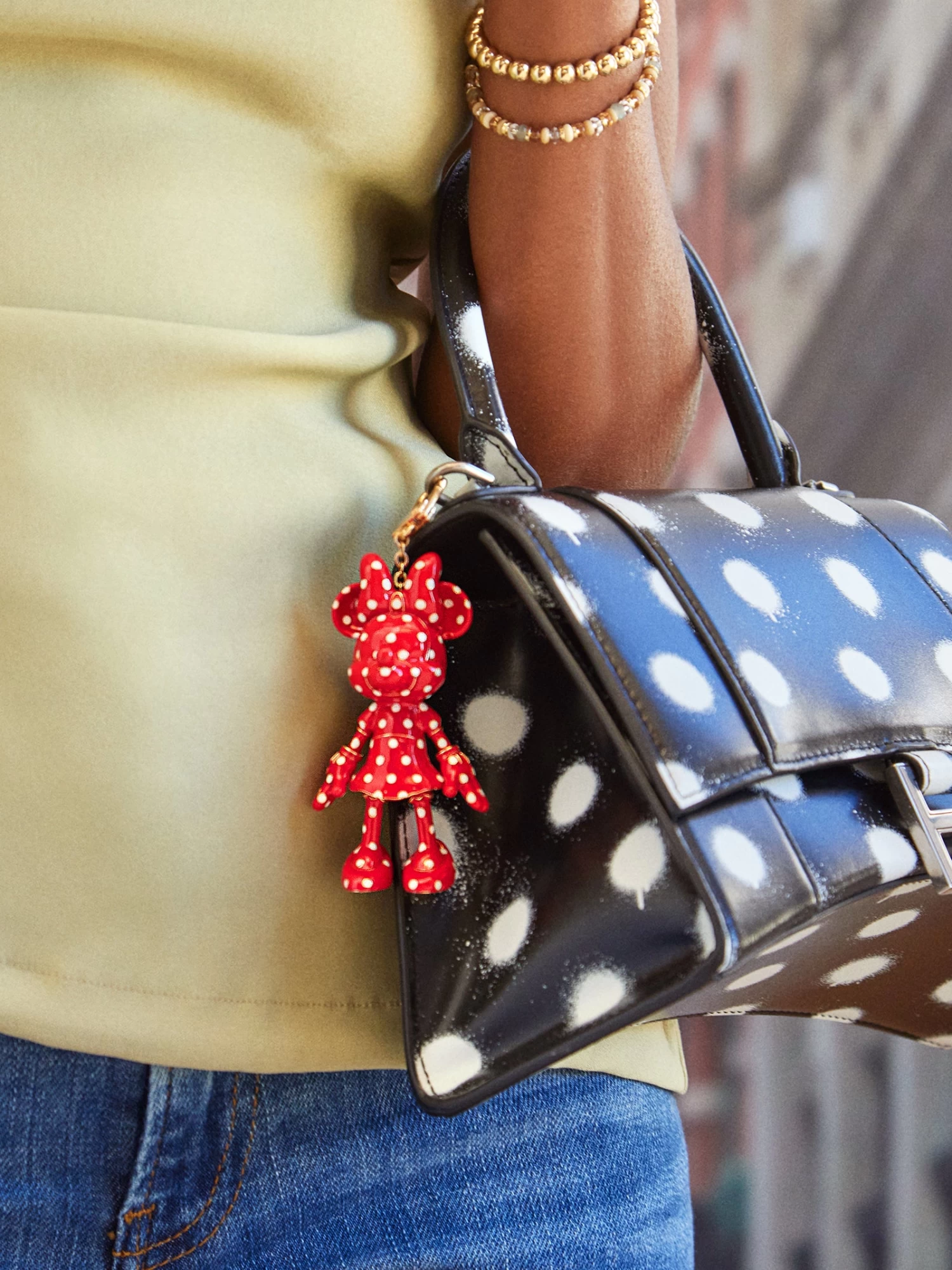 Minnie Mouse Disney Bag Charm Set - Pink 7 Minnie Mouse Disney Bag Charm Set - Pink - Image 5