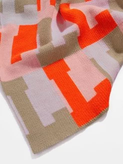On Repeat Custom Blanket - Pink/Orange 11 On Repeat Custom Blanket - Pink/Orange -Baublebar 57386 G 02 rec v2